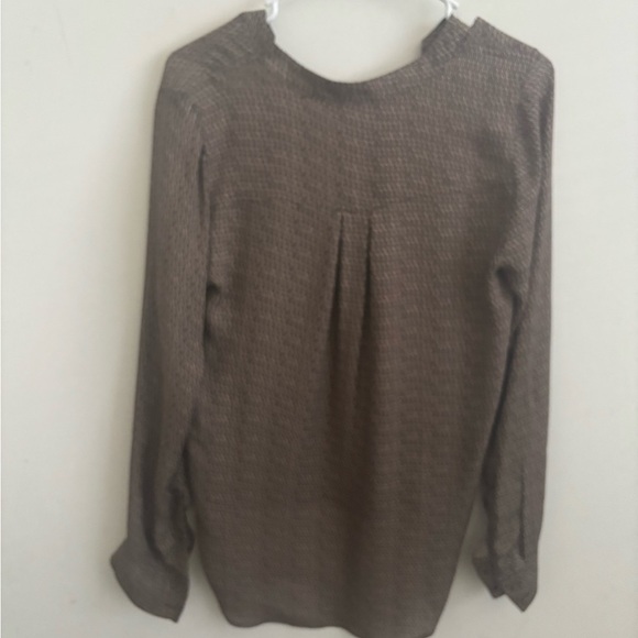 Vince Silk Blouse Brown Geometric Print High-Low Hem Minimalist Career Top 4 - Picture 2 of 6